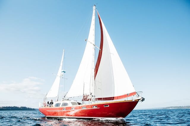 Sail Bainbridge Island & Seattle Waters - Luxury Classic Sailboat - Photo 1 of 16